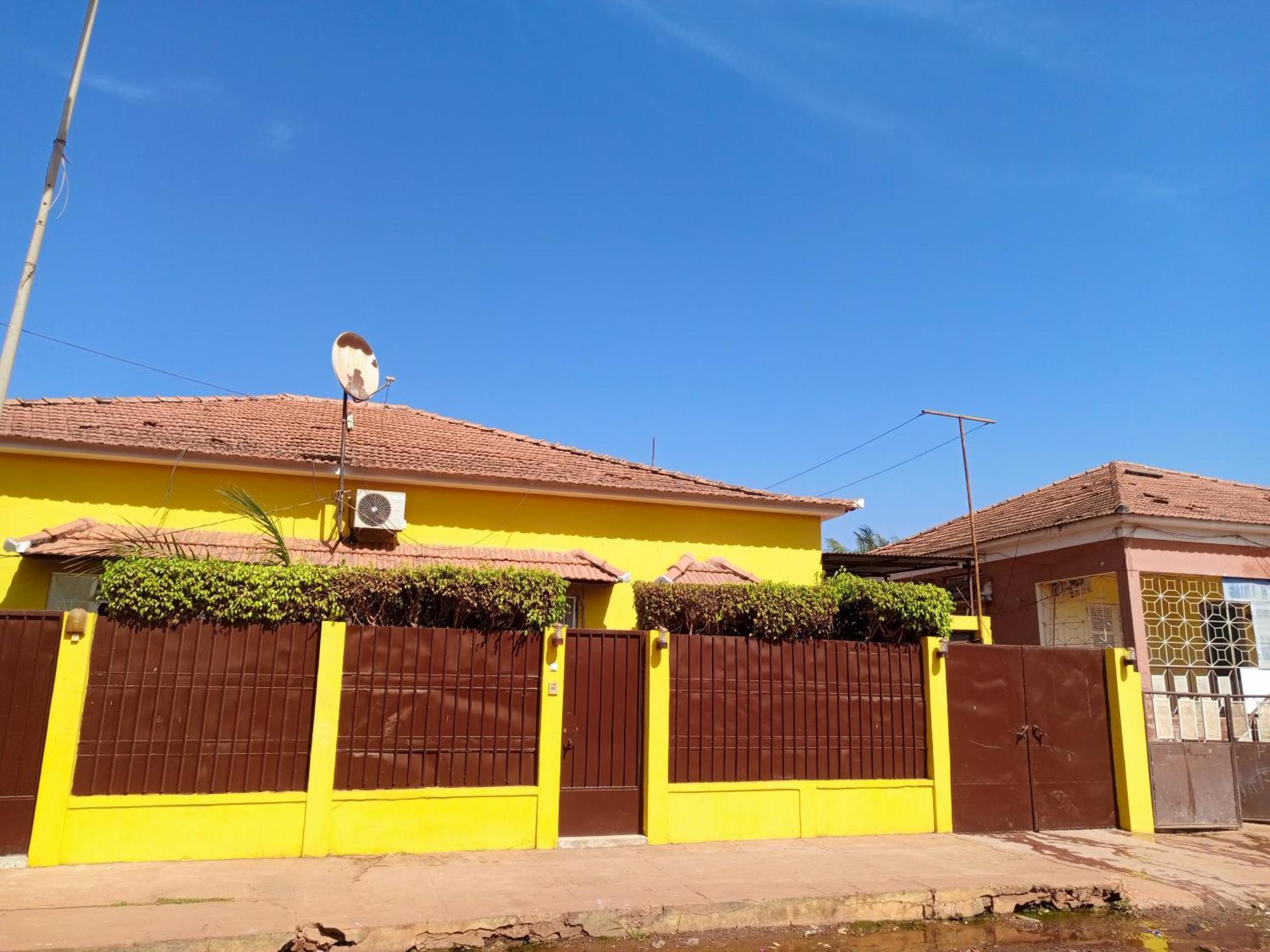 Appartamento Apartamento Casa Cacheu 2 Bissau Esterno foto